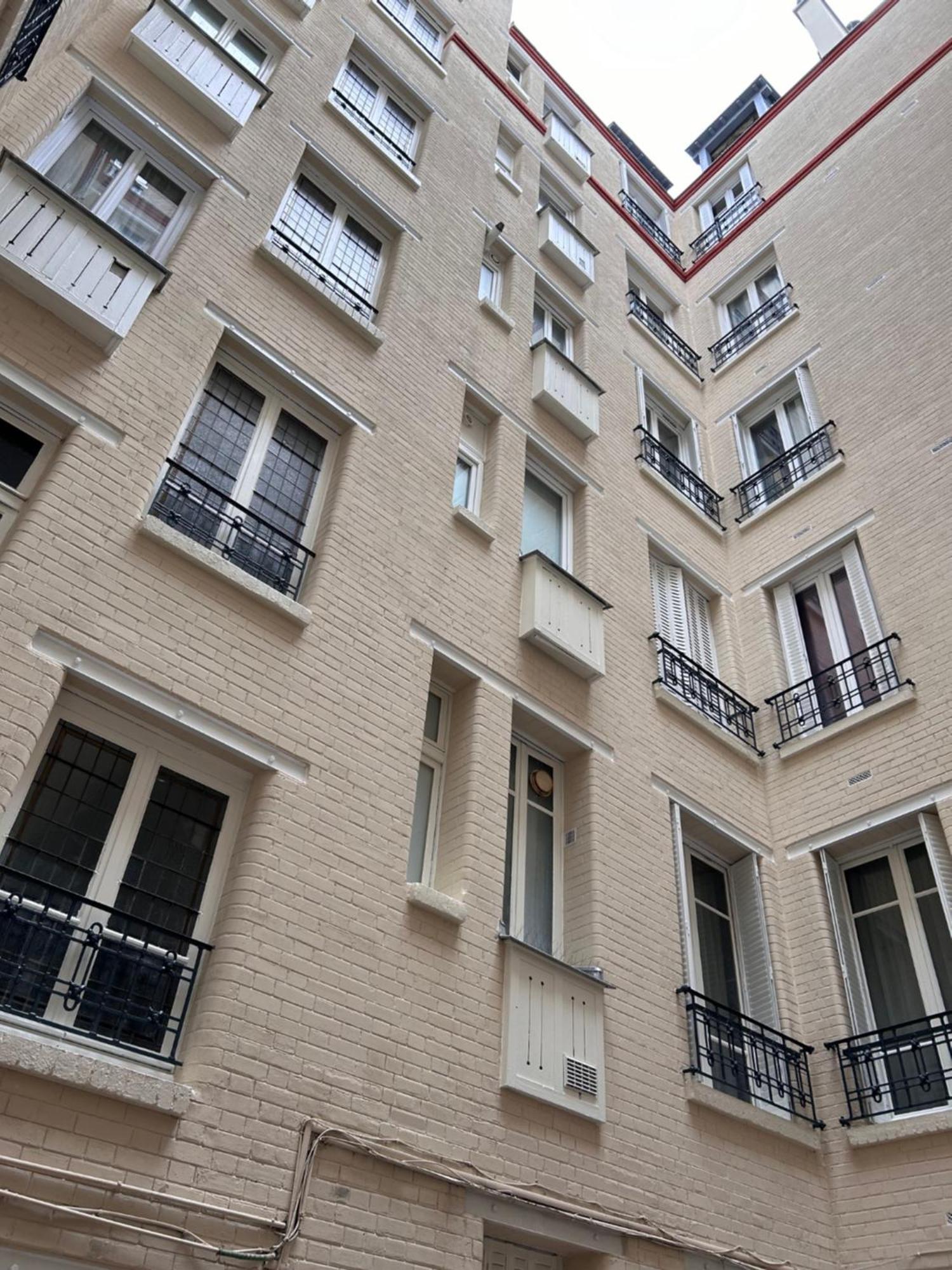 Apartment 3 Pieces 60m² 18eme Proche Montmartre Paris