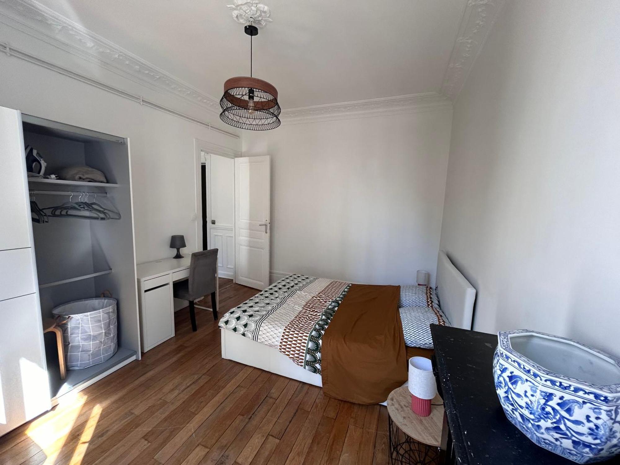 Apartment 3 Pieces 60m² 18eme Proche Montmartre *
